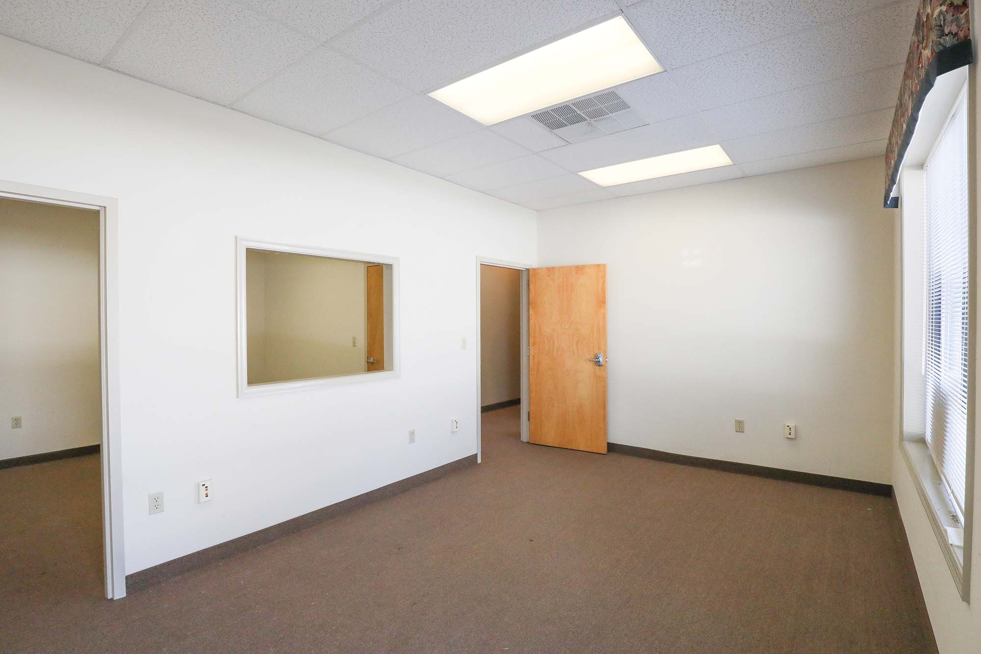 Unit 2273 - 2273 Valley Avenue Winchester, VA - Aikens Group