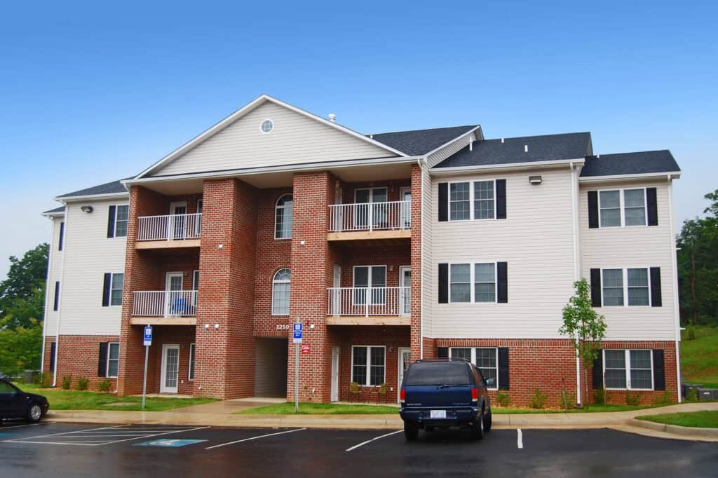Cedar Hill Apartments - Facade