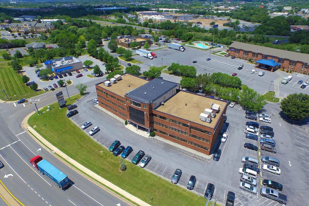 Dominon Square Commercial Leasing Exterior 1