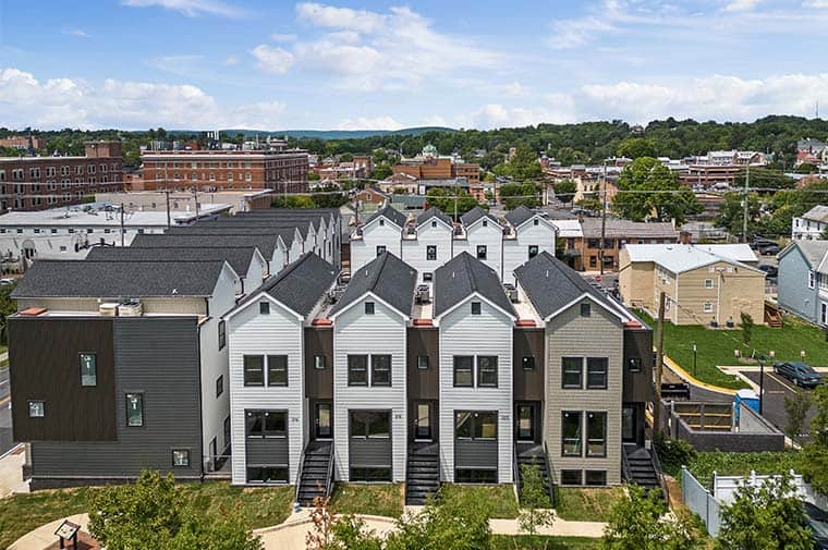 piccadilly circle exterior aerial 4